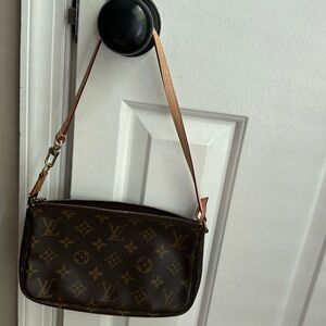 Louis Vuitton Pochette Accessoires Monogram Vintage (Repost)